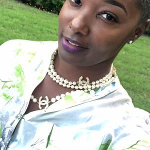 Meet your Posher, Lacoya